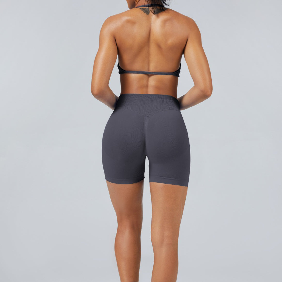 Matte Seamless Halter Neck Sports Bra Comfortable Yoga Top