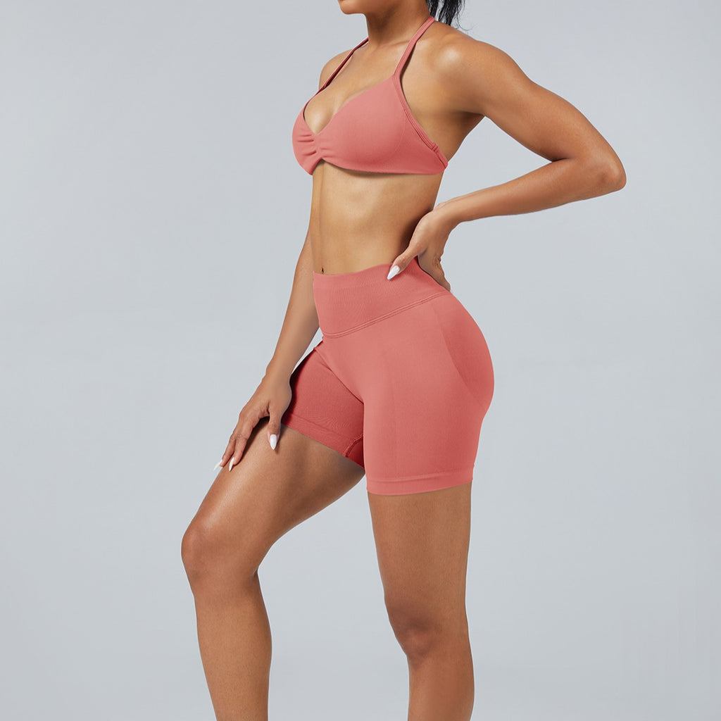 활동적인 여성을 위한 홀터넥 심리스 스포츠 브라 요가 탑