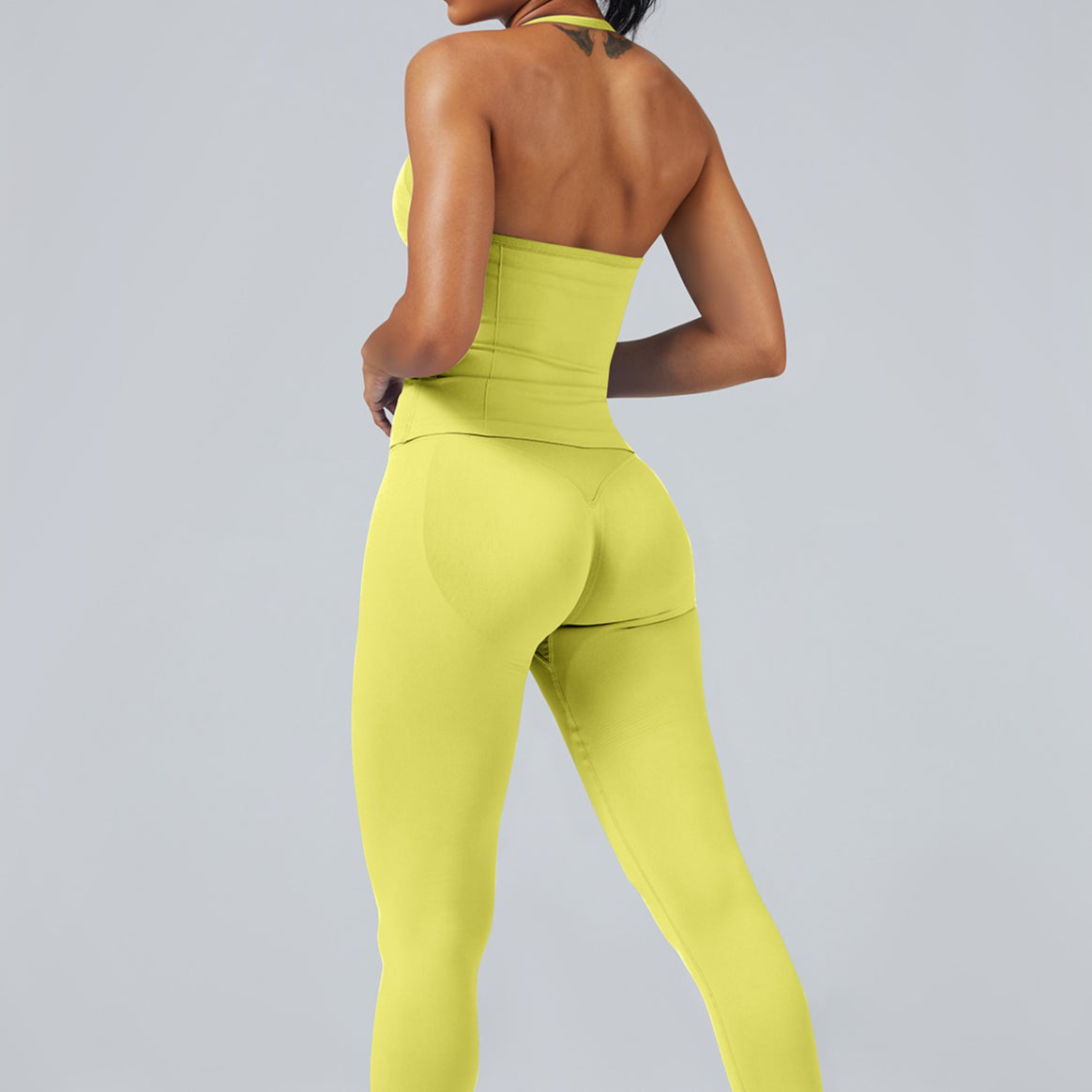 Slim Fit Seamless Halter Back Yoga Tank with Padding