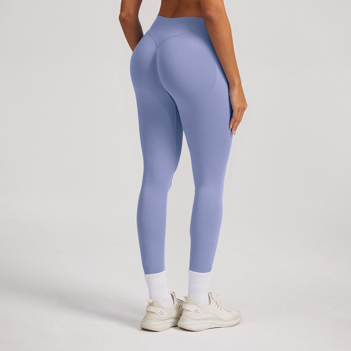 Lightweight Seamless Yoga Pants for Summer